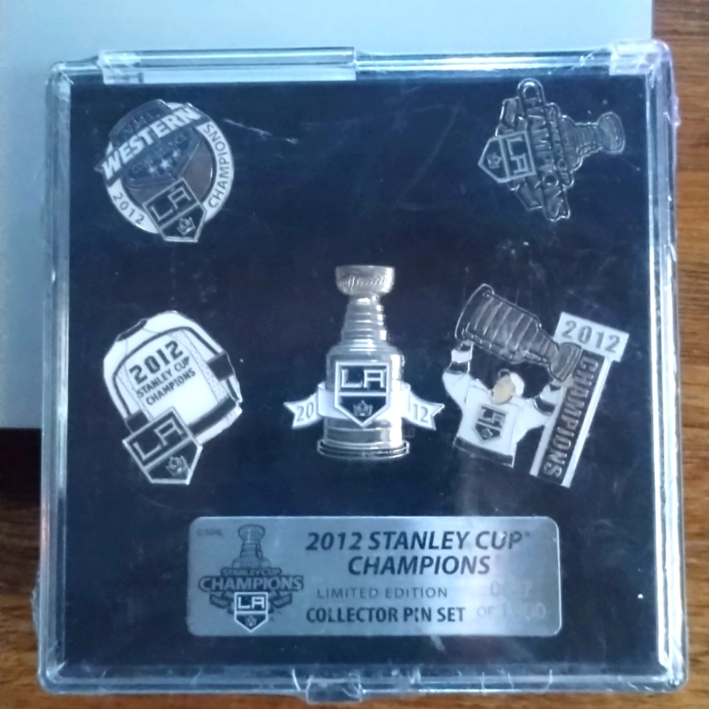 2012 Stanley Cup collector pin set